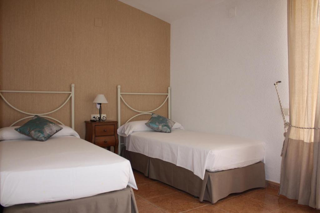 Aire De Colldejou Hotel Habitación foto